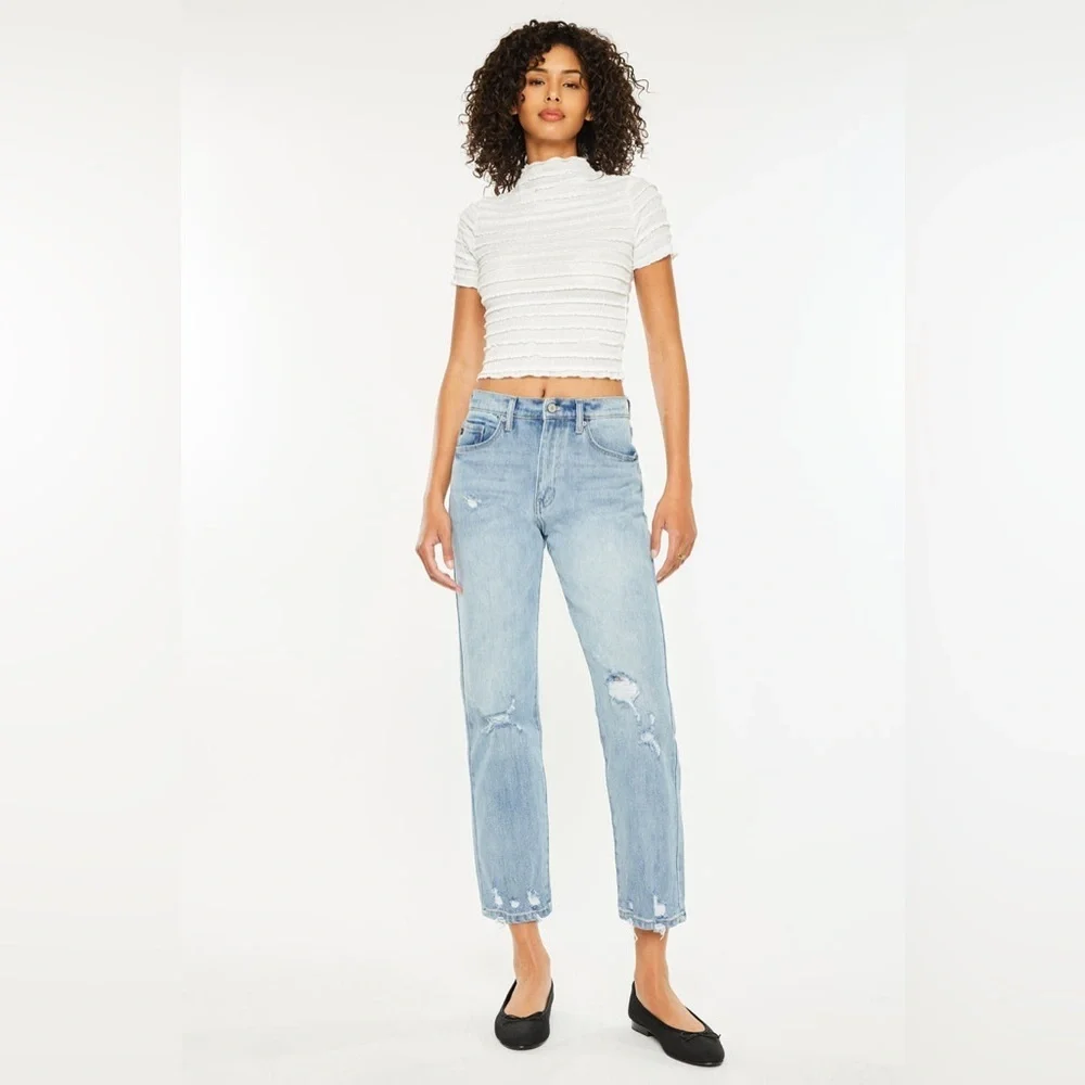 KanCan Missy High Rise Slim Straight Leg Ankle Jeans in Medium Wash, Size 28